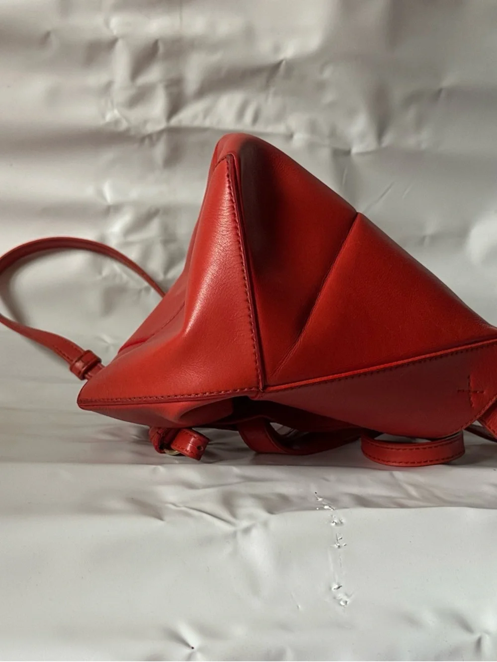 Loewe - Picture 4 of 5